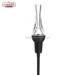 <span class=keywords><strong>Amazon</strong></span> Vintorio No Drip vino vertedor y decantador Caño - Product Image 1