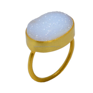 Hermoso blanco ovalado Cab Durzy piedra preciosa chapado en oro 925 anillo de plata esterlina joyería bisel ajuste anillo de moda para Mujeres Hombres - Product Image 1