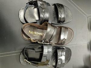 รองเท้าแตะหนังแท้แบรนด์ดังระดับไฮเอนด์ สำหรับผู้หญิง สายรัดปรับได้ หัวรองเท้าเปิด ทำจากไม้คอร์ก น้ำหนักเบา รองรับอุ้งเท้า - Product Image 6