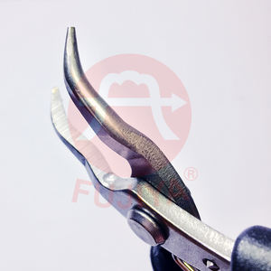 Alicates de Punta Larga Curva Mini Eléctricos FUJIYA, Métricos, Dentados, de Acero Inoxidable, con Mango de Agarre Suave, Ligeros, 100 mm - Product Image 6