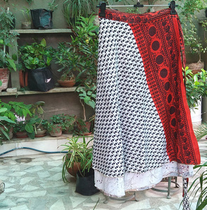 กระโปรงผ้าถุงส่าหรีผ้าไหมศิลปะสองชั้น - Product Image 2