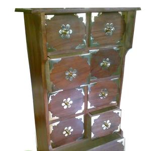 Belle Almirah en bois de design antique faite à la main avec une gravure élégante - Product Image 1