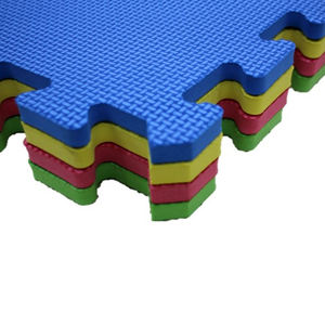 Tapis d'éveil éducatif pour enfants, en mousse EVA souple écologique de haute qualité, 60x60cm, motif croisé, lavable à l'eau, unisexe - Product Image 3