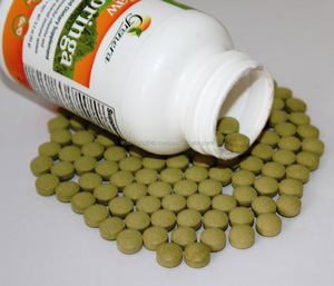 High Quality Bulk <b>Moringa</b> Herbal Extract <b>Tablets</b> Wild-Cultivated Packaged in Bottles - Product Image 1