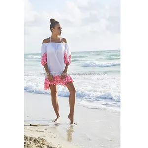 Traje de Baño de Playa para Mujer Karam, Estilo Sexy y Atrevido, Color Durazno Brillante, Bordado Aari, Hombros con Pompones, Dobladillo de Encaje, Túnica Hawaiana - Product Image 1