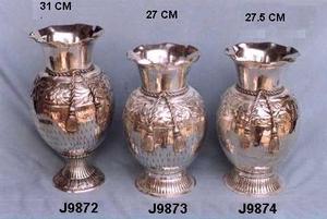 Florero de Latón Plateado con Acabado Plateado Antiguo, Florero de Metal, Artesanía de Metal India - Product Image 6