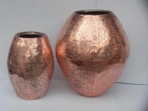 Florero hecho a mano con acabado de cobre, florero martillado en dos tamaños, hecho en láminas de aluminio, jarrones de decoración del hogar - Product Image 2
