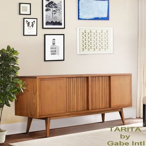 Gabinete de consola de madera de teca versátil con puertas correderas de listones y complementa la nueva colección Nave para muebles para el hogar - Product Image 2