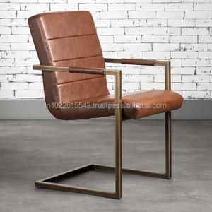 Girón en cuir dinant la chaise - Product Image 1