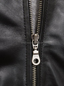 Blouson aviateur en cuir de vachette noir, résistant à l'eau, respirant, avec poche latérale, uni, pour homme, avec doublure. - Product Image 5