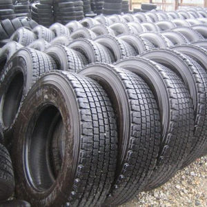 Pneus solides d'occasion pour voitures particulières chinoises à vendre, pneus de camion léger d'occasion, pneus diagonaux légers 7.50-16 8.25-16 Dongfeng Light DOT/ECE - Product Image 4