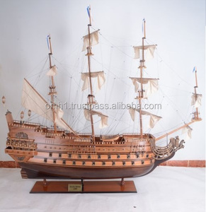 Modèle de bateau en bois artisanal Soleil Royal 200 cm Décoration nautique pour la décoration de la maison - Product Image 1