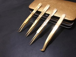Pinzas de pestañas Chapado en oro de 24K Acero inoxidable japonés sólido Pinzas de extensión de pestañas clásicas y de volumen de etiqueta privada - Product Image 5
