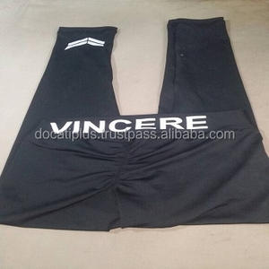 custom printed <b>V</b> shape waistand with scrunch butt <b>leggings</b> - Product Image 3