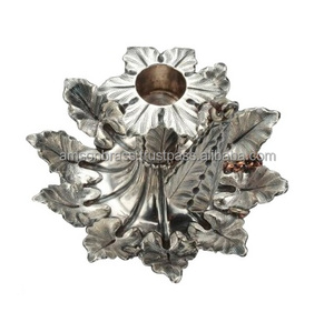 Candelabro decorativo de mesa auxiliar único de diseño de lujo de la más alta calidad para decoración del hogar portavelas de diseño más nuevo - Product Image 3