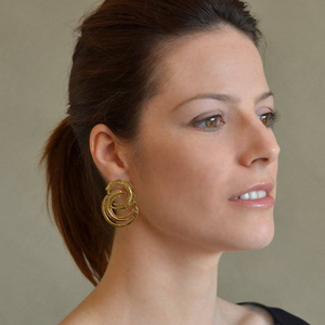 Collection en laiton en gros de haute qualité boucles d'oreilles minimalistes à la mode pour les cadeaux d'anniversaire de fiançailles et de fête - Product Image 1