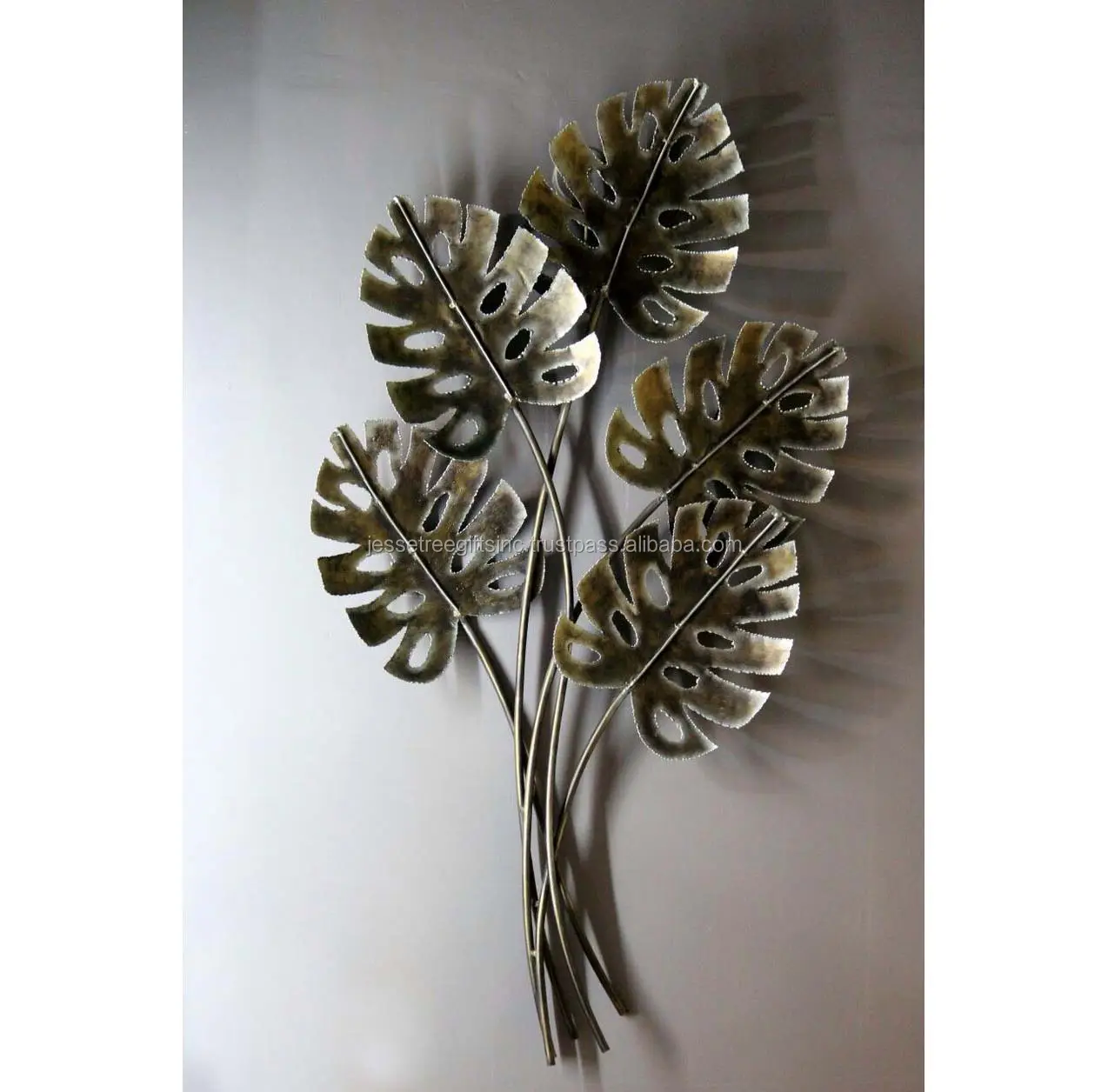 Metal Wall Art Met Glanzende Bruin Poeder Coating Afwerking En Bloemen Ontwerp Bladeren Vorm Voor Home Decoratie & Woonkamer