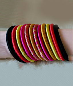 Brazaletes de Hilo de Seda al por Mayor - Product Image 4