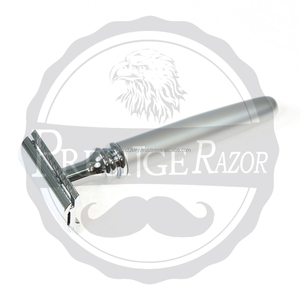 Maquinilla de afeitar de seguridad personalizada para hombre con doble hoja extraíble para afeitar - Product Image 2