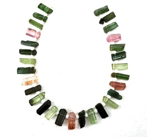 Turmalina natural hecha a mano, juego de 28 piezas, cuentas de joyería de piedras preciosas sueltas, 28 piezas de piedras preciosas en bruto, venta al por mayor - Product Image 4