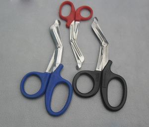Ciseaux de traumatologie médicaux de haute qualité ciseaux dentaires utilitaires cisailles à pansement cisailles utilitaires manuelles en plastique et en métal - Product Image 4