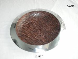 Plateau en aluminium moulé de haute qualité avec bol en émail en métal émaillé sans danger pour les aliments et plateau de service décoration de la maison au prix de gros - Product Image 5