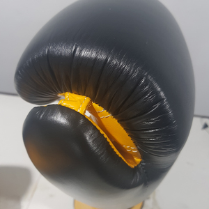 Gants de boxe personnalisés à fermeture auto-agrippante en cuir véritable, toutes couleurs - Product Image 4