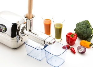 100% Stainless Steel Twin Gear <b>Juicer</b> for Home Use with 304,316 Stainless Made in Korea With High Technology - Product Image 4