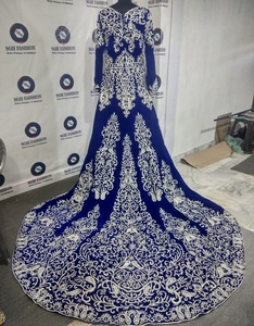 Caftan de créateur marocain de haute qualité pour les mariées Belles couleurs Vêtements musulmans traditionnels personnalisables pour adultes Mariage - Product Image 2