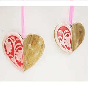 Zuverlässiger Hersteller des neuesten Designs Hochwertiges Dekor Rosa Blumen holz hängendes Herz für Valentinstag-und Sommer dekoration