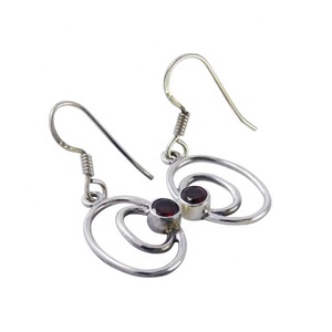 Boucles d'oreilles pendantes en argent sterling 925 faites à la main avec grenat pierres précieuses Style vintage bijoux pendants fins pour femmes et filles cadeau elle - Product Image 1