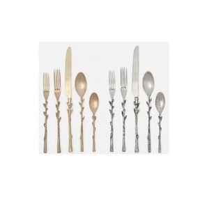 Corail Design Poignée Fantaisie Designer Décoration Meilleure Qualité Dernière Antique Nouveau Design Or Couleur Fantaisie Standard Couverts Ensemble - Product Image 1