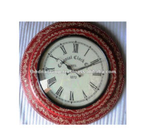 Horloge murale en bois design faite main en gros - Product Image 1