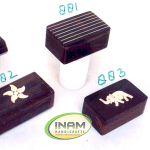 Boîtes artisanales en bois faites à la main avec un design nautique unique Incrustation en laiton poli Finition murale décorative - Product Image 1