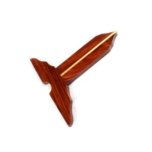 Regalia masónica juvenil, símbolo de guardián en madera rosa - Product Image 2