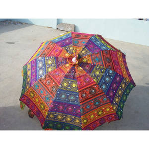 Parapluie de jardin indien traditionnel fait à la main avec broderie tribale exotique Décoration de fête de patio Impression de logo personnalisé en métal - Product Image 3