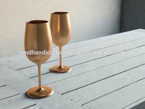 ถ้วยทองเหลืองสลักรูปไวน์ทำจากทองแดงโบราณและมีเอกลักษณ์ - Product Image 3