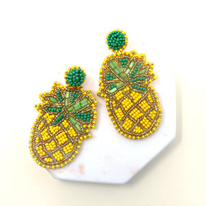 ต่างหูลูกปัดผลไม้สับปะรดทำมือมีความสุข - Product Image 1
