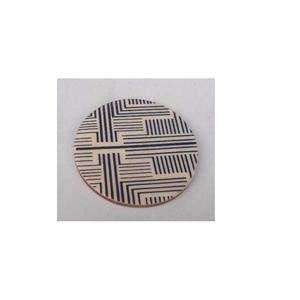 Dessous de verre à motif imprimé à la main noir Disponible dans d'autres modèles et couleurs Vaisselle Dessous de verre en os imprimés pour thé et café - Product Image 3