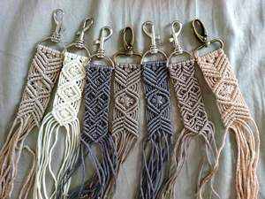 Llavero de Macramé para Regalo, Accesorios de Moda Hechos con Cuerdas de Algodón - Product Image 3