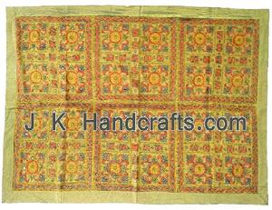 Tapisseries ethniques bohèmes brodées - Product Image 1