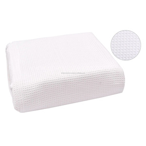 Mantas decorativas de algodón para cama de invierno, manta tejida de algodón, hecha en la India - Product Image 1