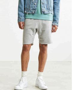 Nouveaux shorts de sport personnalisés pour hommes en gros Shorts de sport élastiques Shorts de sport respirants en polyester d'entraînement pour la salle de sport - Product Image 3