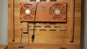 Portátil ajustable escritorio del ordenador portátil con ventilador para sofá cama y cama - Product Image 3