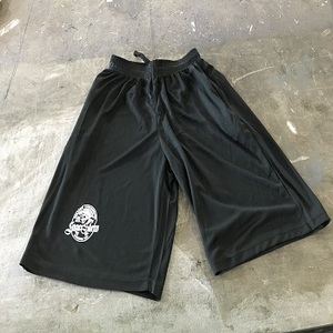 Pantalones cortos deportivos de malla con logotipo personalizado para hombre - Product Image 1
