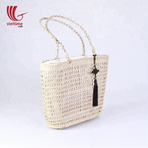 Sac fourre-tout quotidien de luxe en jonc de mer pour femmes sacs à main fabriqués au Vietnam accessoires pour femmes à la mode - Product Image 2