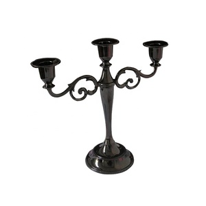 Proveedor de soporte de vela de metal de decoración antigua de boda a precio asequible disponible del exportador indio a un precio razonable. - Product Image 1