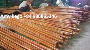 Palos de Madera Desechables Ecológicos para Trapeador y Escoba, Madera de Eucalipto, 120 cm de Largo, 2.2 cm de Diámetro, Recubiertos de PVC, Vietnam - Product Image 3
