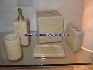 Gran variedad de accesorios de baño beige de mármol negro azabache Juego de jaboneras Burmarteak de madera de teca - Product Image 3