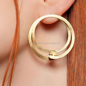 ออกแบบทองเหลืองชุบทองขายส่งที่กำหนดเองผู้หญิงสตั๊ดเครื่องประดับต่างหู - Product Image 2